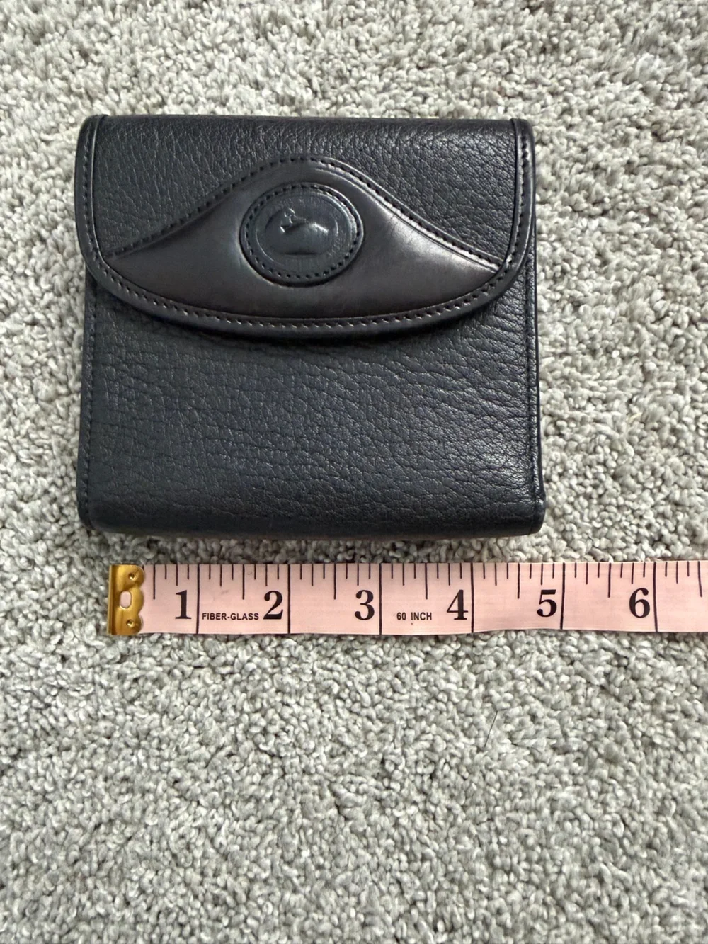 Dooney & Burke Black pebble Leather women’s Bifold Wallet kiss lock